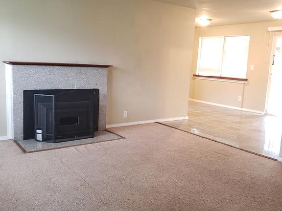 3rd image of 640 27th St SE