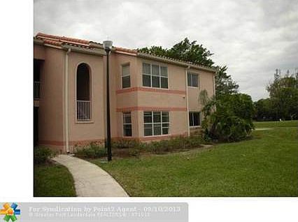 1st image of 3440 Pinewalk Dr N APT 517