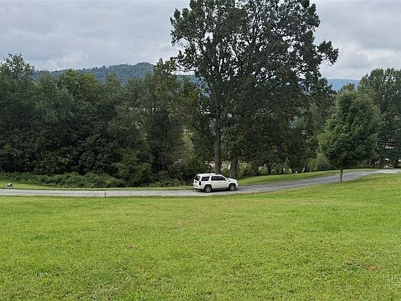 4th image of TBD Lot 9 Willowbend Lane