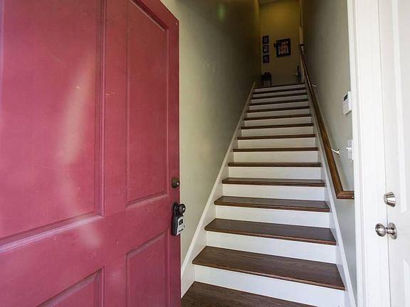2nd image of 1415 Thalia St