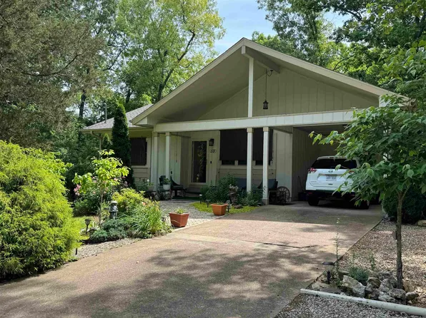 59 Okmulgee Dr, Cherokee Village, AR 72529