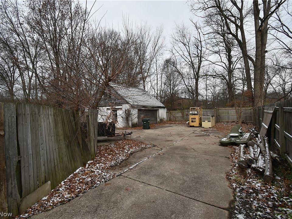 26876 Sprague Rd, Olmsted Falls, OH 44138 Zillow