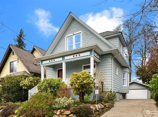 2332 N 59th St, Seattle, WA 98103