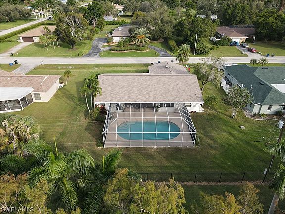 4th image of 7068 Overlook Dr