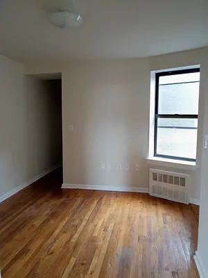 Sold by Manhattan Network Inc. | media 5