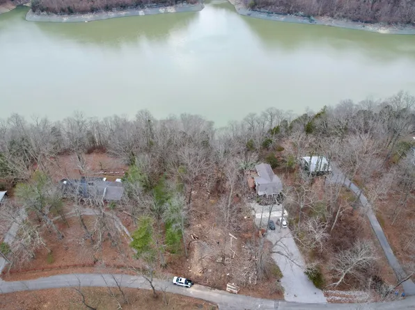 6 Shoreline Dr, Somerset, KY 42503