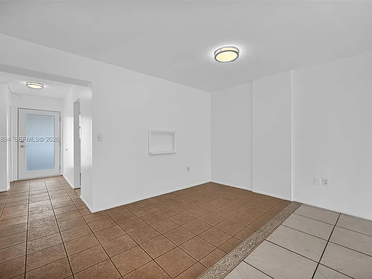1075 NE Miami Gardens Dr #408 — Photo 20