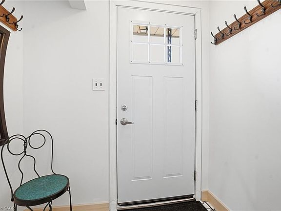 4th image of 5056 4th Ave