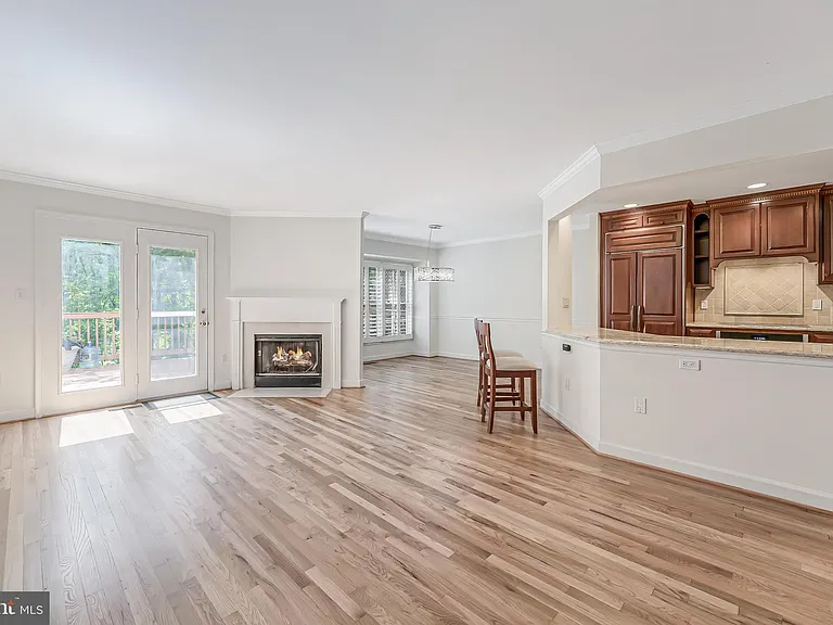 2029 Magarity Ct — Photo 15
