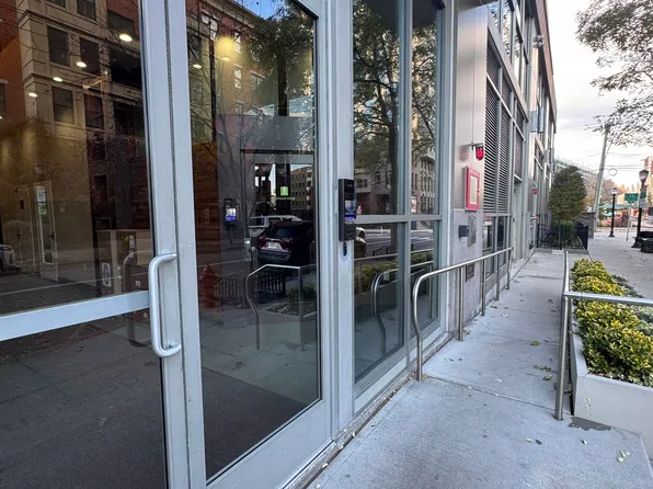 800 Jackson Street image 34 of 36