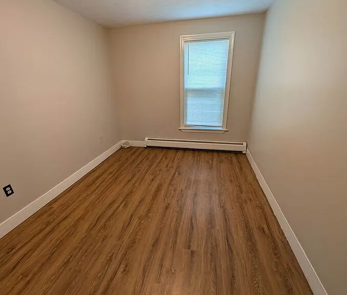 465 Cartier St #1 — Photo 17