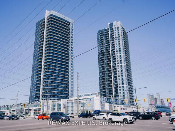 3700 Highway 7, Vaughan, ON