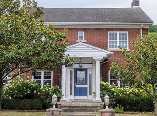 1105 Indiana St, Martins Ferry, OH 43935