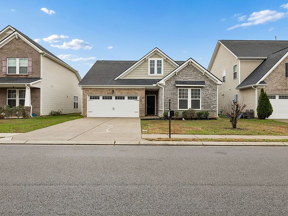 1st image of 2537 Miranda Dr