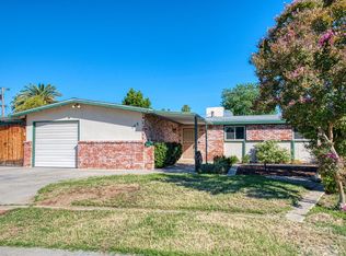 145 Rall Ave, Clovis, CA 93612