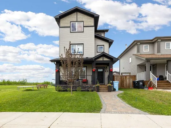 129 S Rumpel Pl, Wood Buffalo, AB T9J 1H8