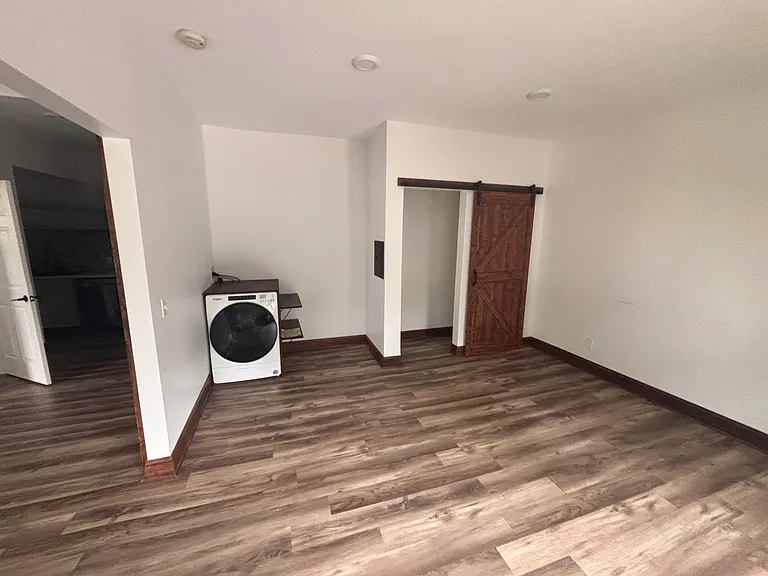 425 Crescent Ave #2 — Photo 9