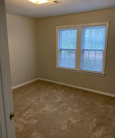 1313 E Lydia Hwy — Photo 13