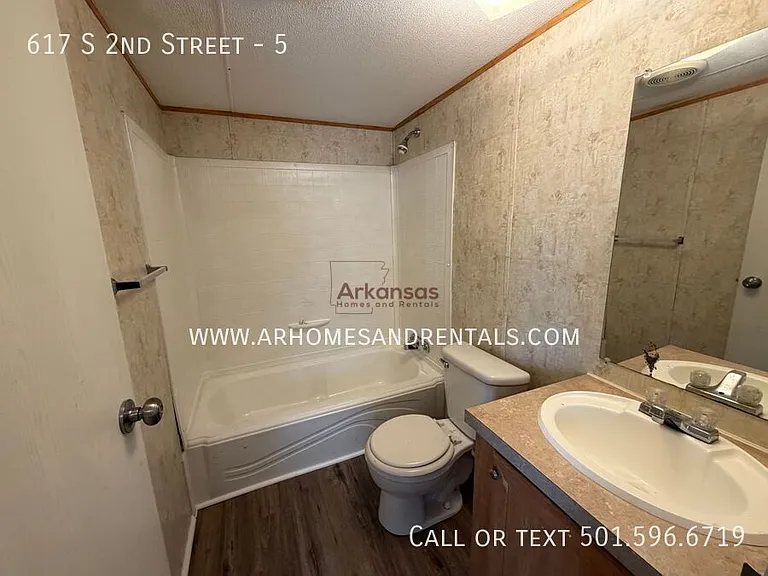 617 S 2nd St #5 — Photo 6