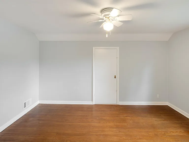 1406 NE 6th Ave — Photo 10