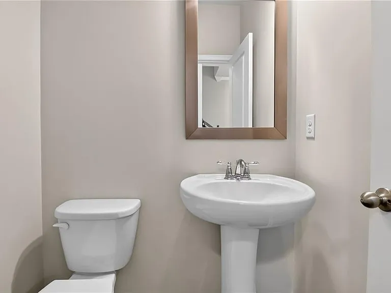 1542 Brookmere Way — Photo 6