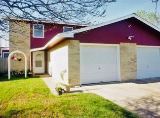 1409 Hawk Tree Dr, College Station, TX 77845