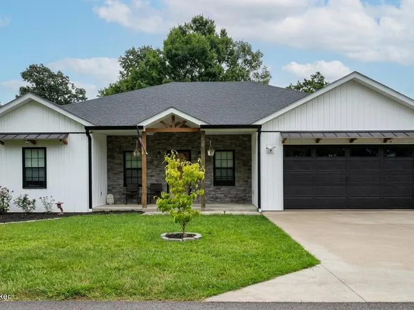 3013 Centerview Rough River Ln, Hudson, KY 40145
