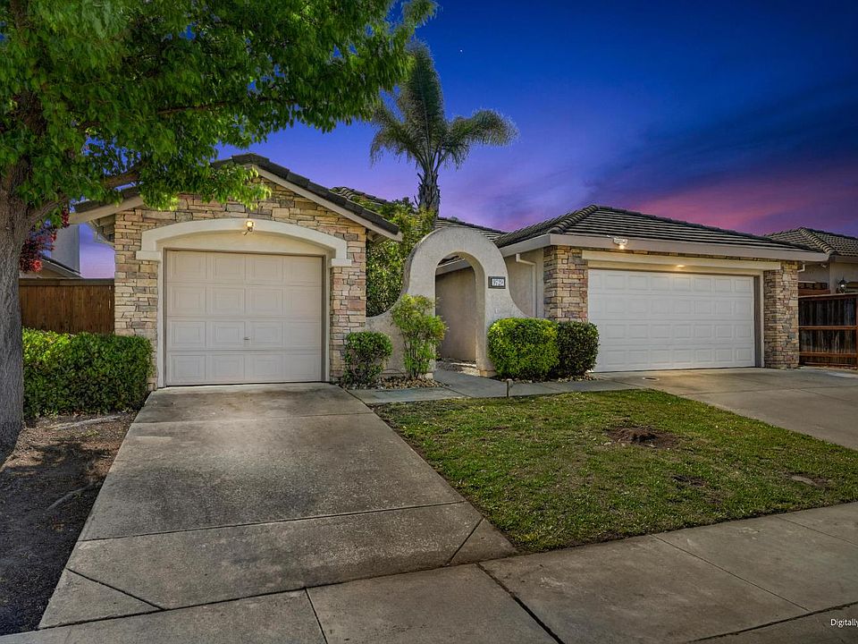 1st image of 9729 Marbella Ct