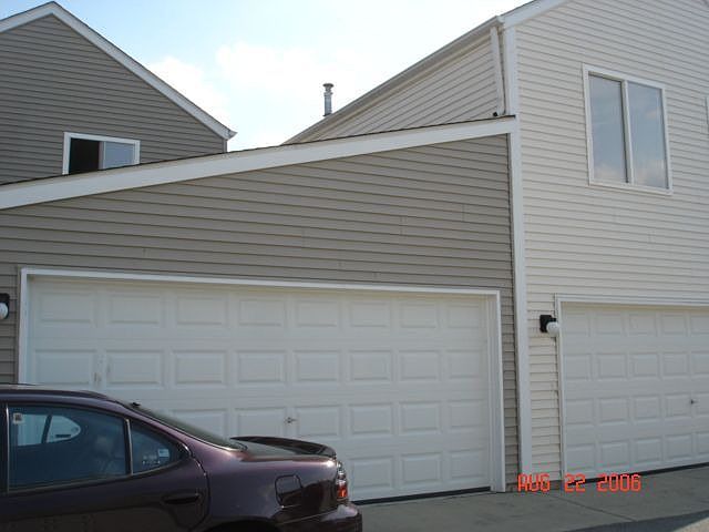 2-car Garage