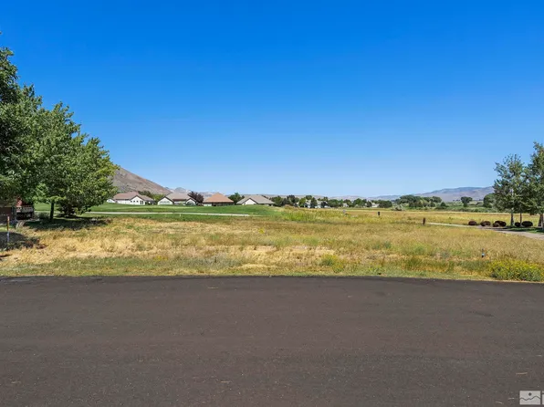 264 Genoa Highlands Cir, Genoa, NV 89411