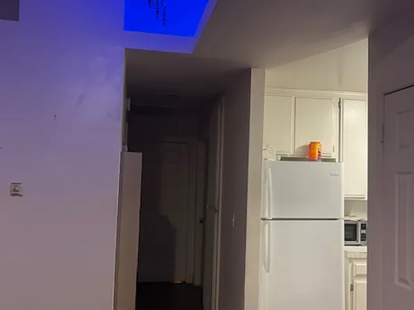 6856 Agnes Ave APT 5, North Hollywood, CA 91605