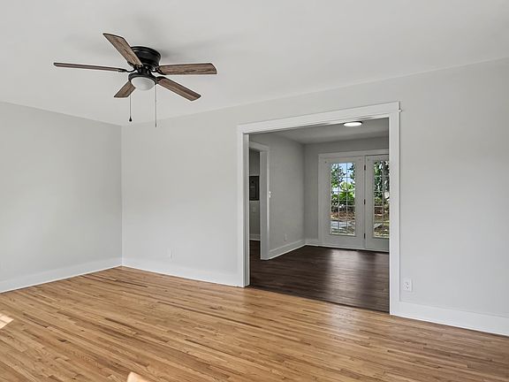 4th image of 1706 Woodside Dr