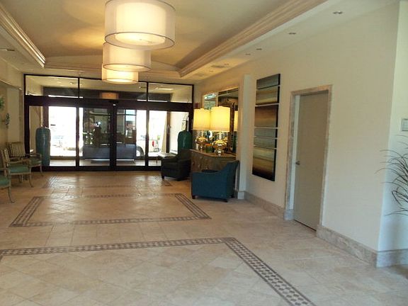 5th image of 2100 Gulf Blvd #Ph-5