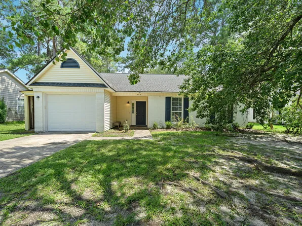 136 Corsair St, Summerville, SC 29483