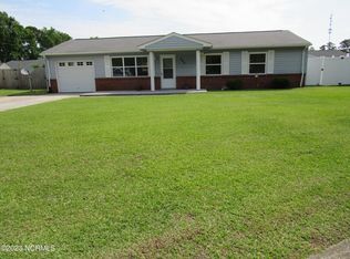 405 Dawn Ct, Jacksonville, NC 28540