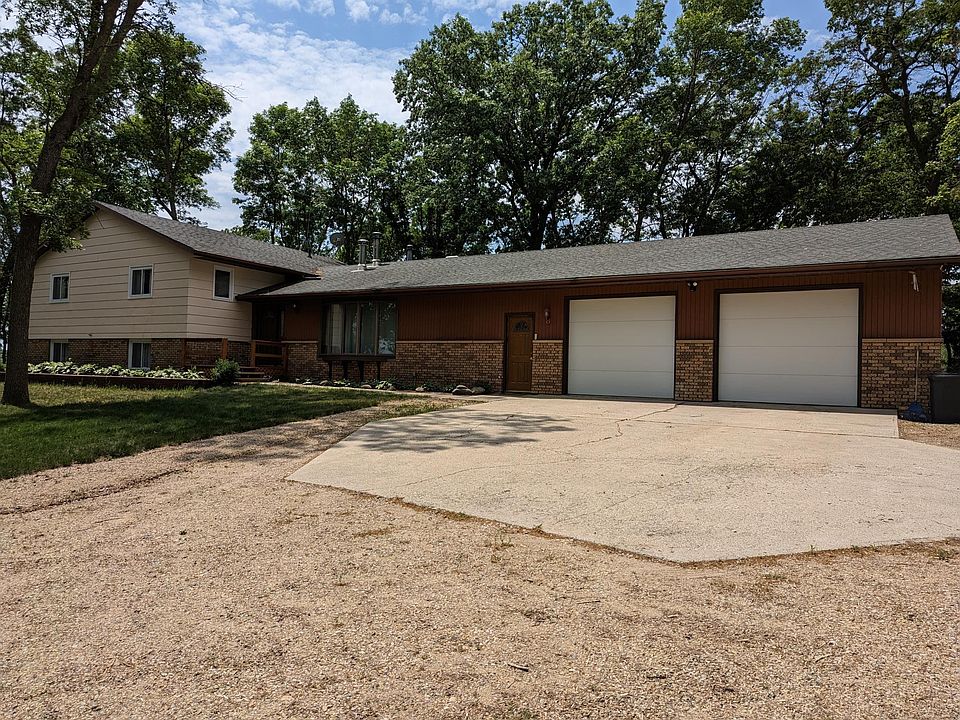 15983 800th Ave, Glenville, MN 56036 Zillow