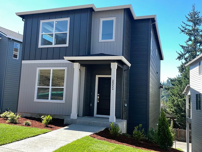 2552 Brackenfern Rd — Photo 3