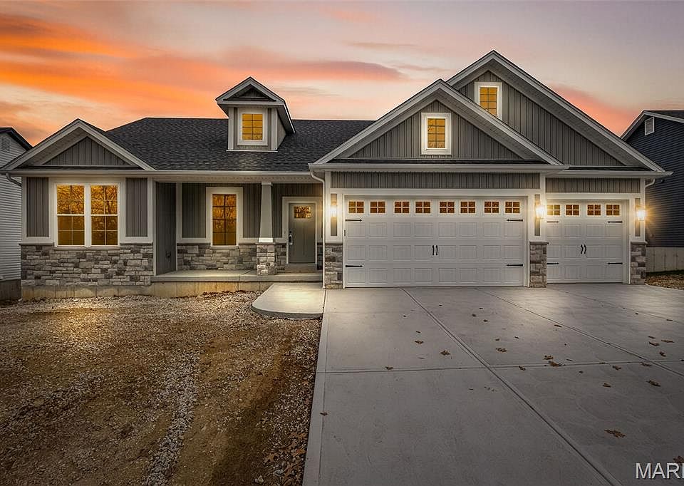 1st image of 1700 Scenic Dr
