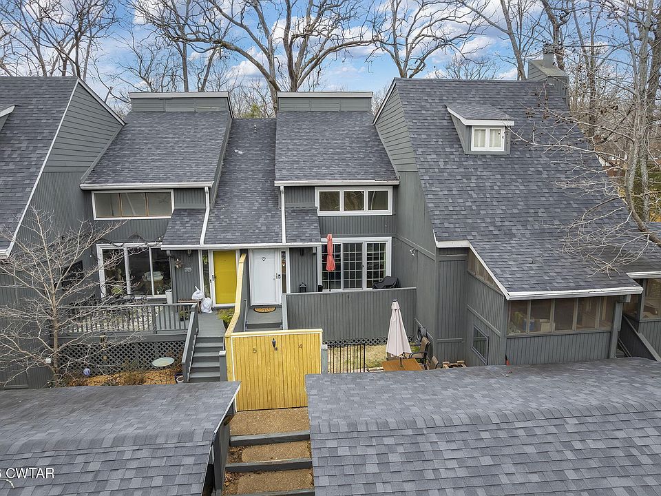1st image of 1104 N Pkwy #4