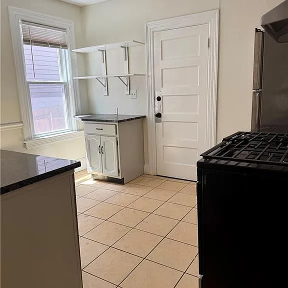 552 Hope St #1 — Photo 15