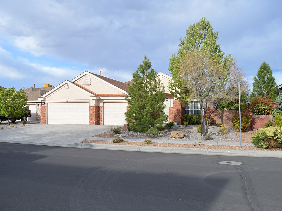 2nd image of 10200 Wickenburg St NW