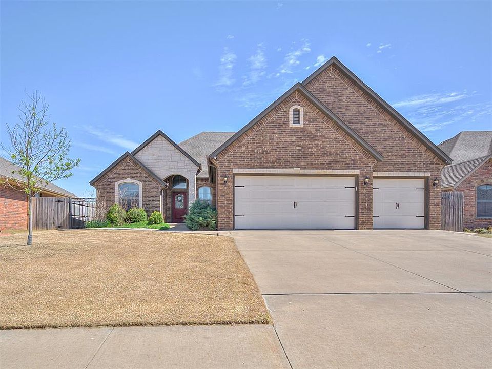 1st image of 2732 Ryder Dr