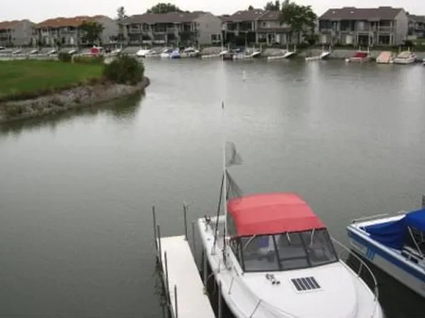 8808 W Canada Goose Ct, Oak Harbor, OH 43449