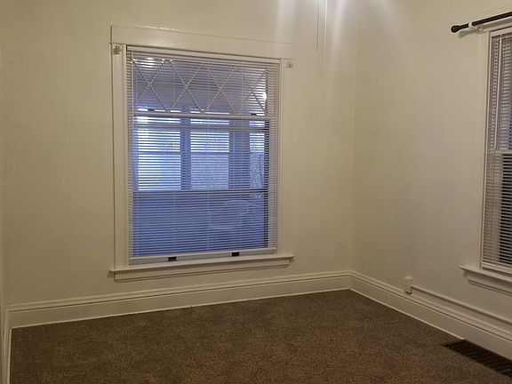 3rd image of 523 N 40th St