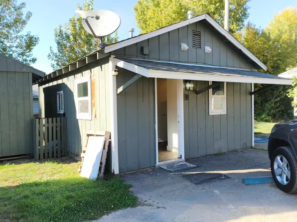 11561 Wilco Hwy NE APT 9, Mount Angel, OR 97362