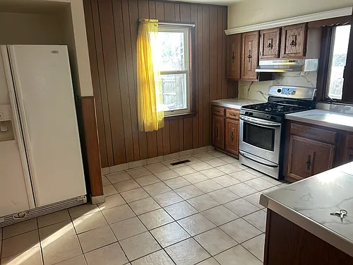 799 Ashland Ave #1 Photo 1