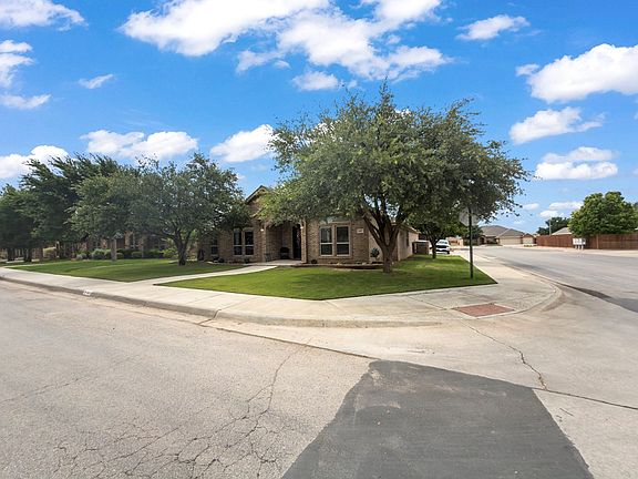 3rd image of 5817 Llano Ct