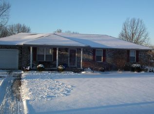 135 Emma Ct, Mount Washington, KY 40047