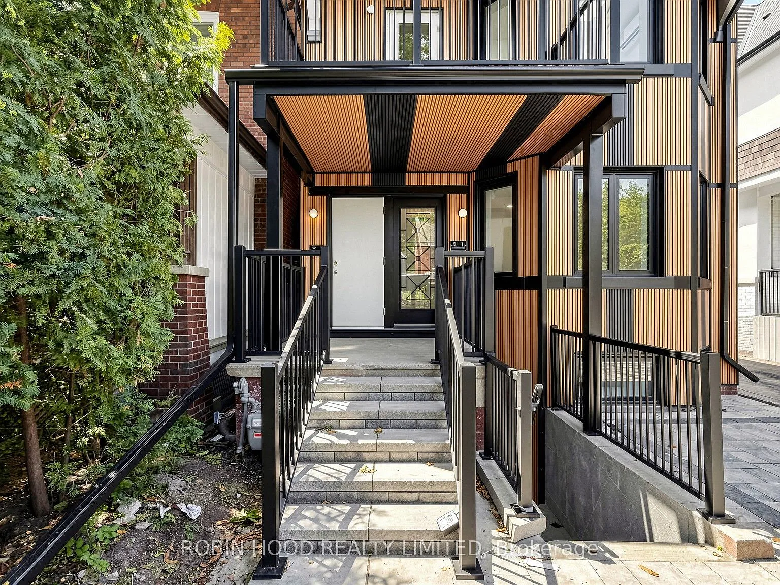 Studio, $3,080 — Photo 2