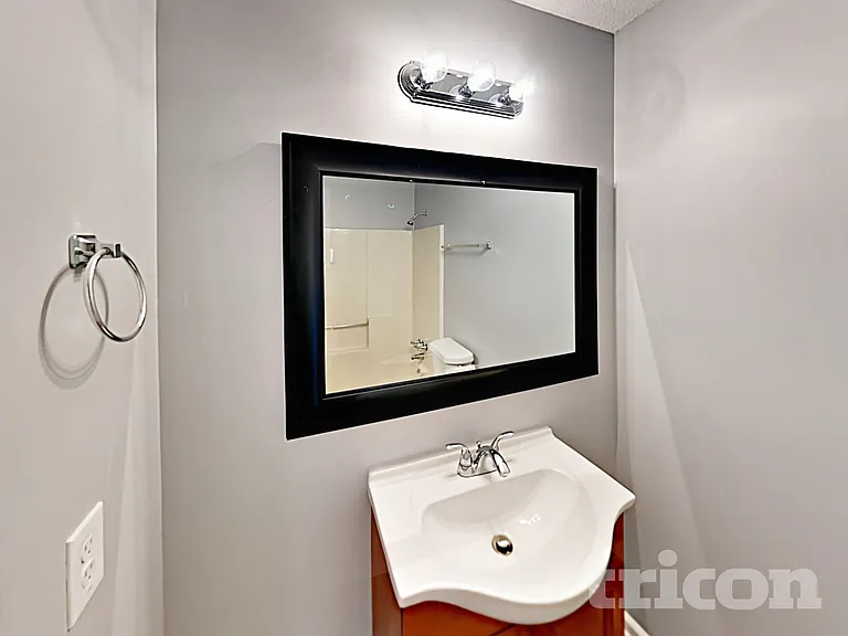 4860 Country Cove Way — Photo 16